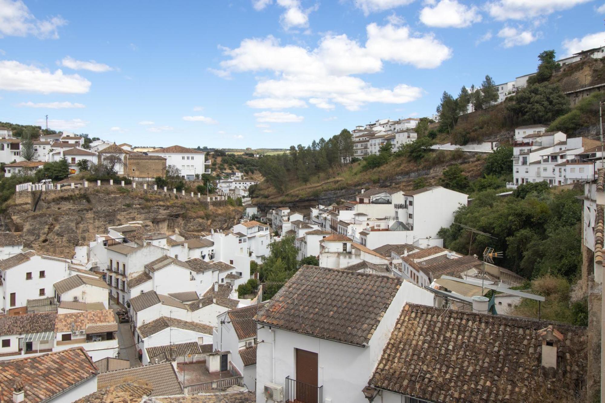 Вилла La Casa De La Lela Setenil De Las Bodegas Номер фото